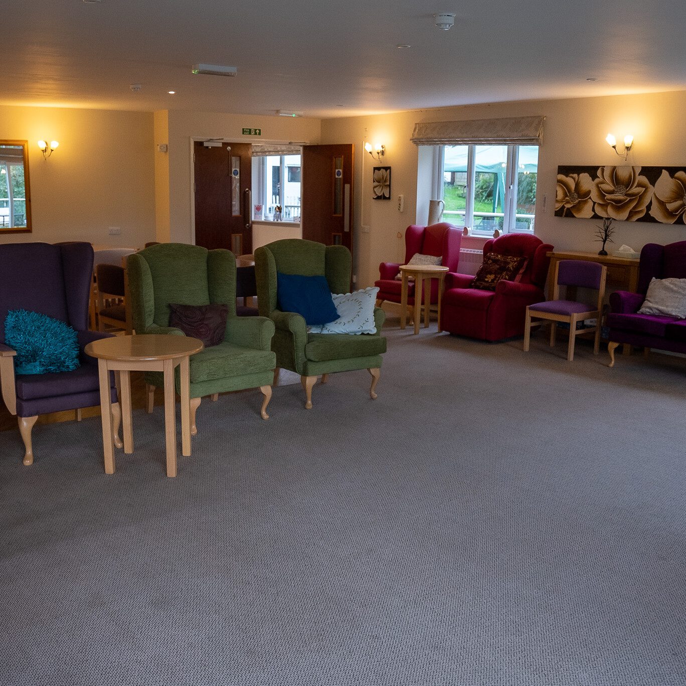 ACI | showing a wide angle image of the communal lounge at Mountside